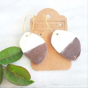 🍒5/$25🍒 new handmade terra cotta earrings